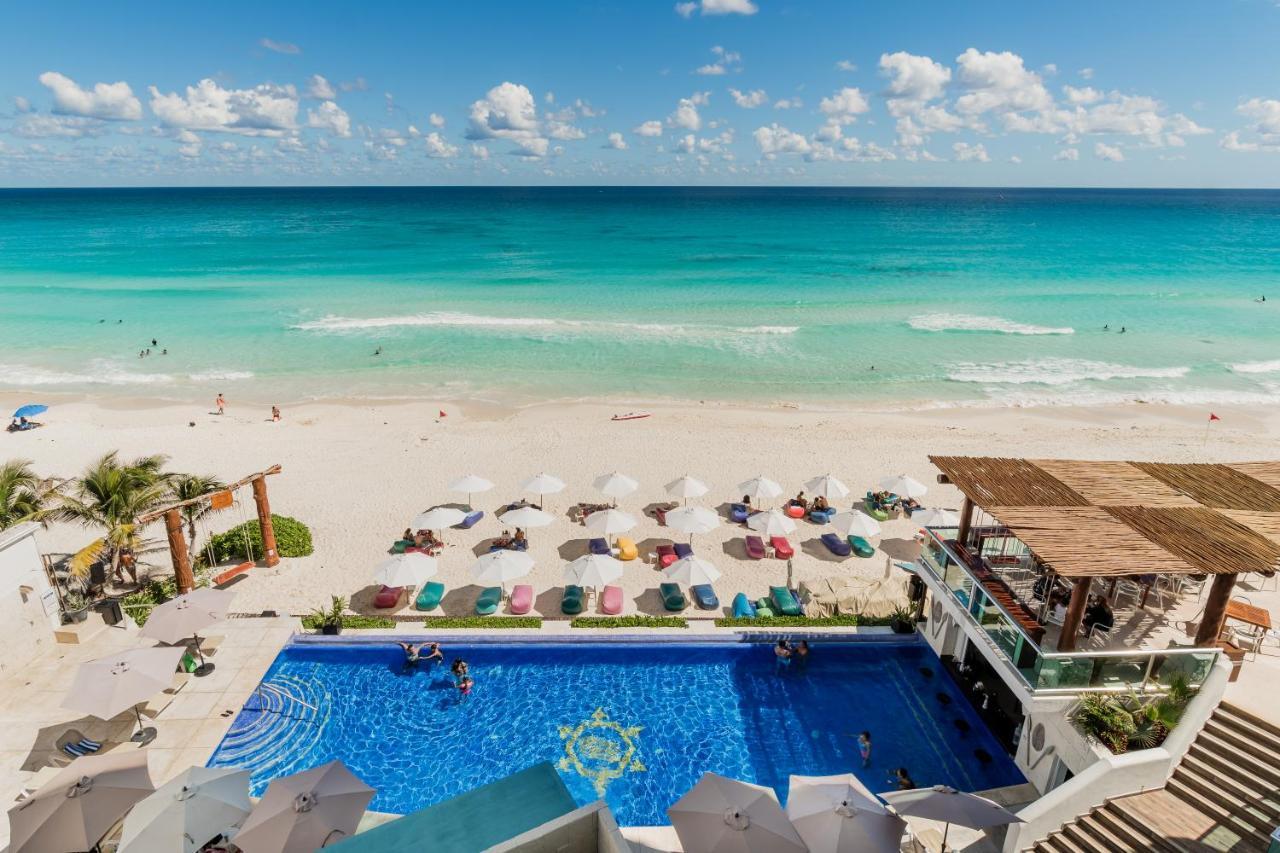 *Turquoise Escape- Beachfront Studio By Casa Paraiso* Cancún Buitenkant foto