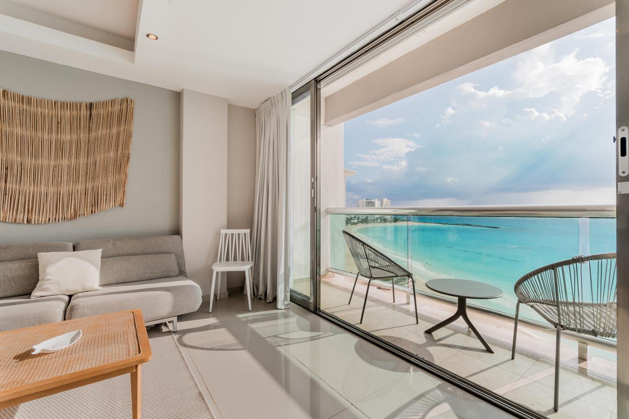*Turquoise Escape- Beachfront Studio By Casa Paraiso* Cancún Buitenkant foto