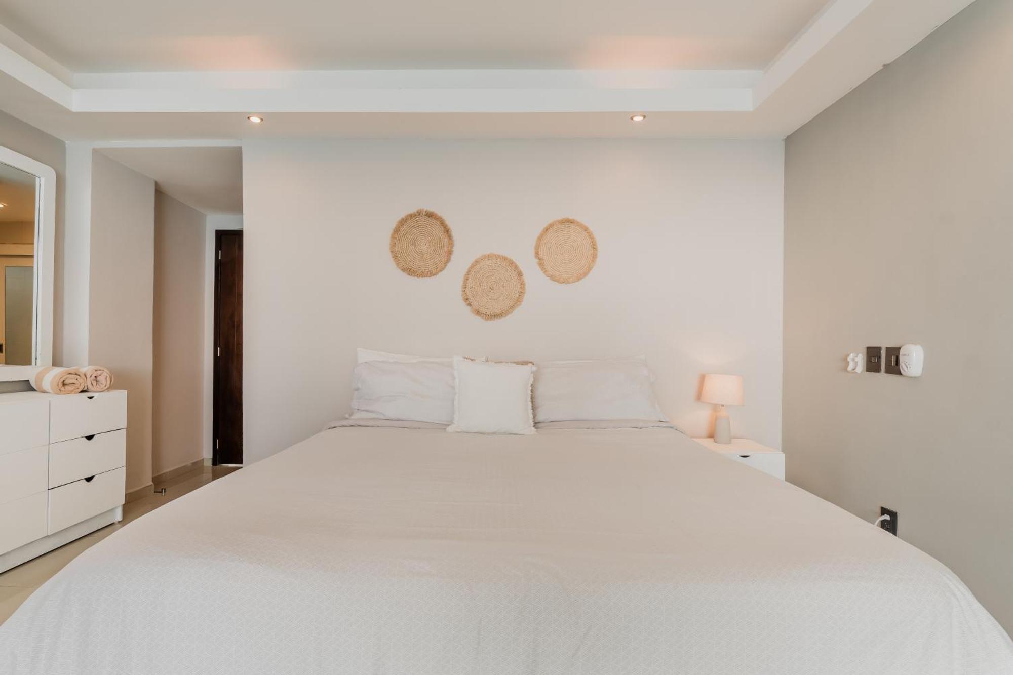 *Turquoise Escape- Beachfront Studio By Casa Paraiso* Cancún Buitenkant foto